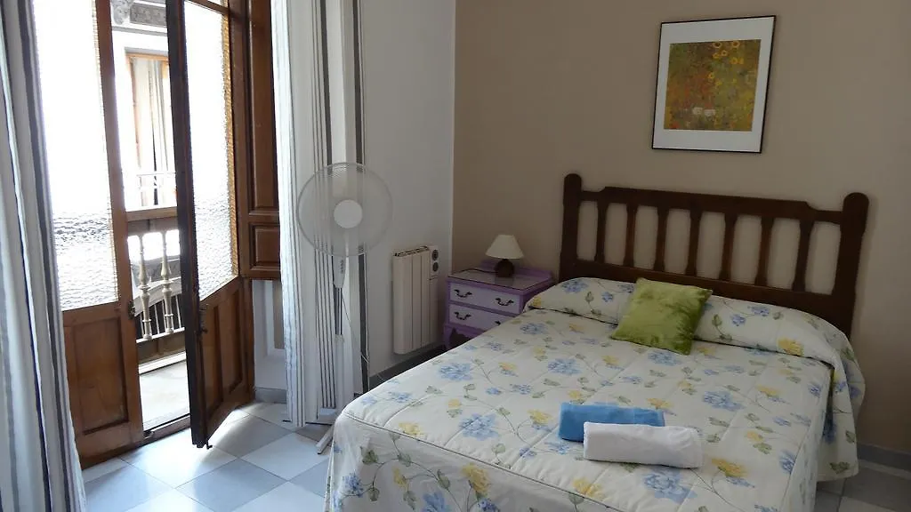 Pension Olympia Granada Konukevi