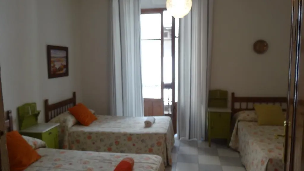 Konukevi Pension Olympia Granada İspanya